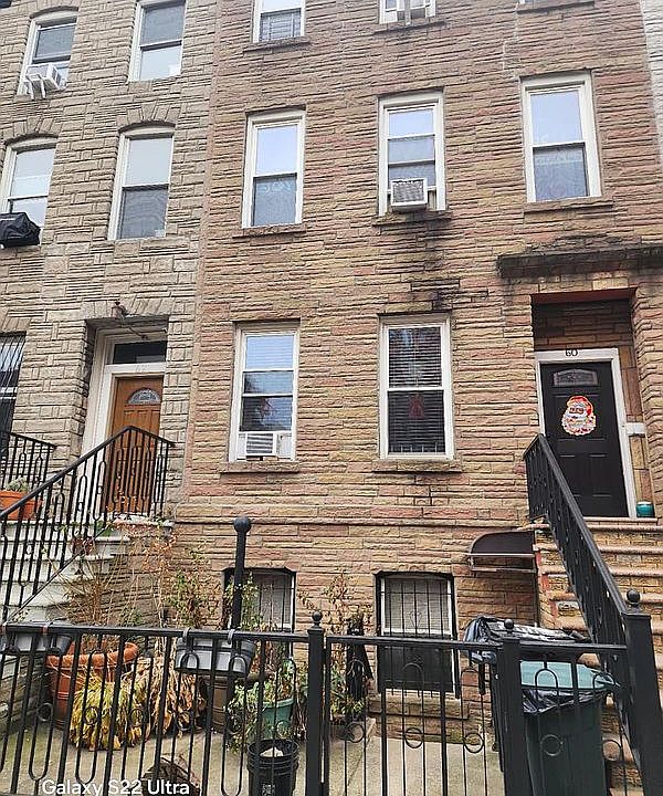 1st image of 60 Putnam Ave Floor 1