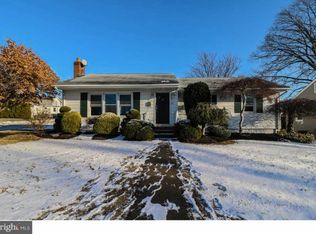 66 Franklin Ave, Fords, NJ 08863