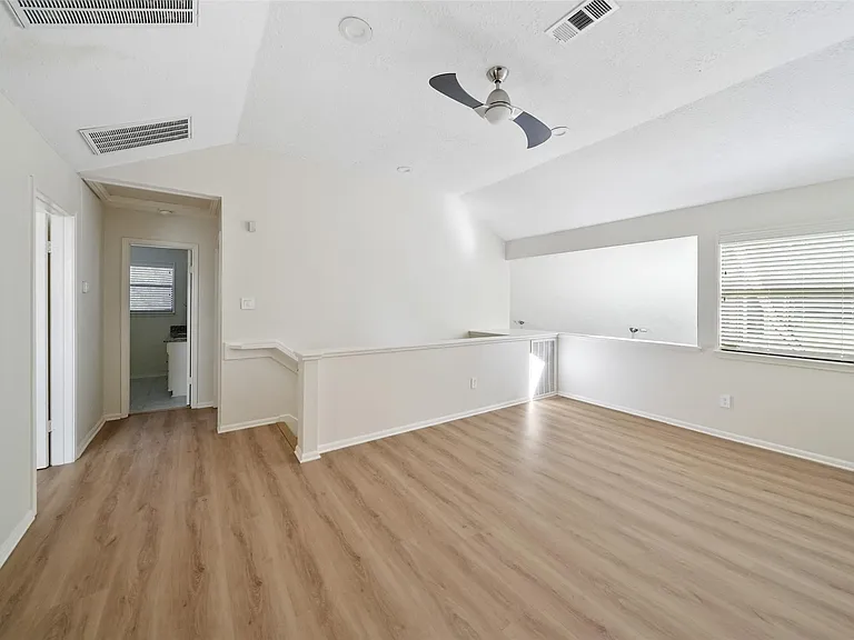 5 Berrypick Ln — Photo 12