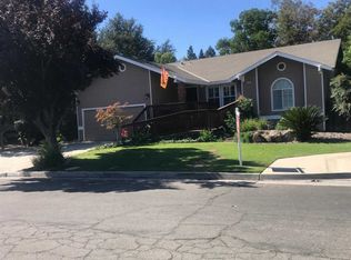6123 E Illinois Ave, Fresno, CA 93727