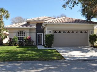 11300 Lakeland Cir, Fort Myers, FL 33913