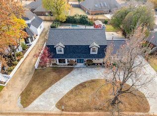 2208 Amber Rd, Oklahoma City, OK 73170