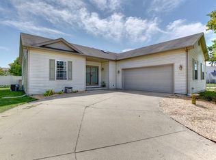 1002 Cyndy Ct, Champaign, IL 61822