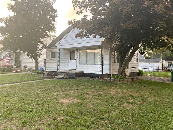 4th image of 28908 James St