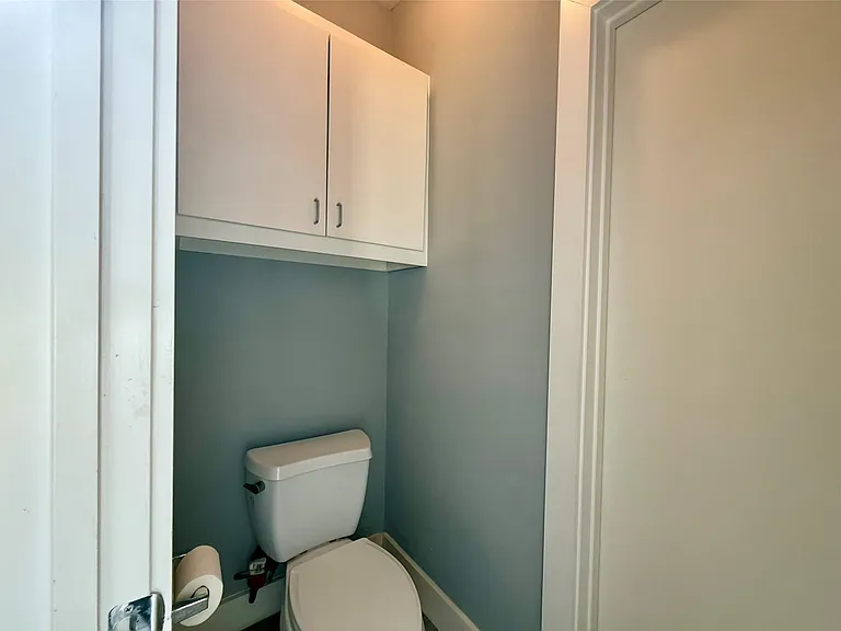9833 Sandra Ann Ct — Photo 7