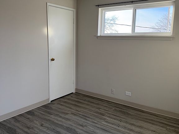 2nd image of 29W543 Batavia Rd APT 6