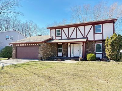 809 N Wintergarden Rd, Bowling Green, OH, 43402