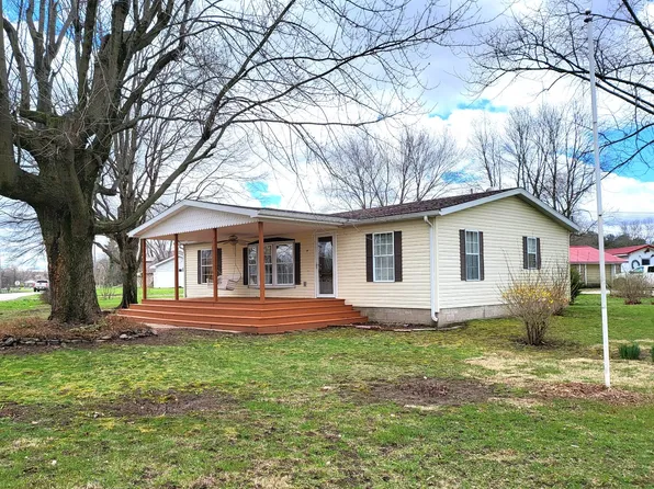 521 E Harrison St, Palestine, IL 62451