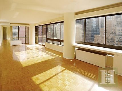 2nd image of 167 E 61st St APT 14B