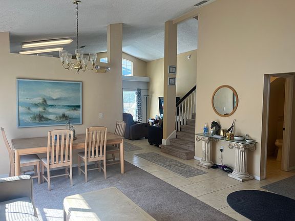 3rd image of 236 Sunset Ct #3