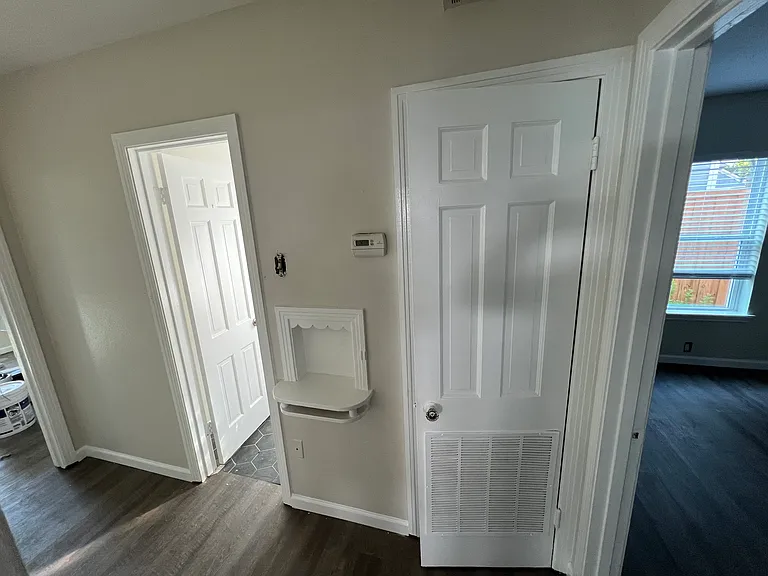 1015 Cameron Ave #1 — Photo 10