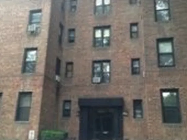 3655 Shore Parkway image 1 of 3