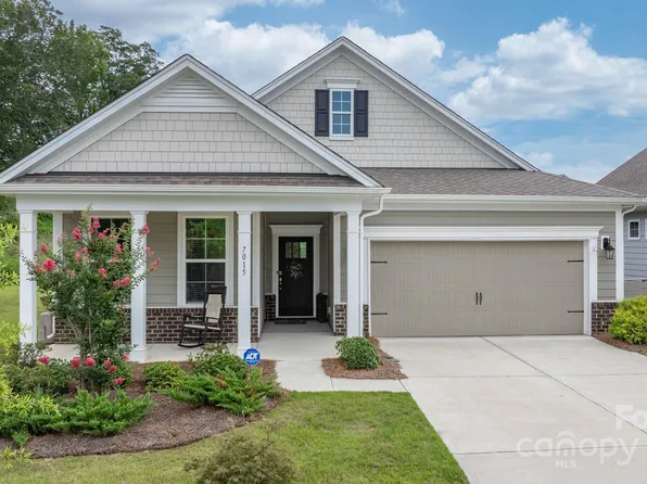 7015 Cornwallis Ct, Iron Station, NC 28080