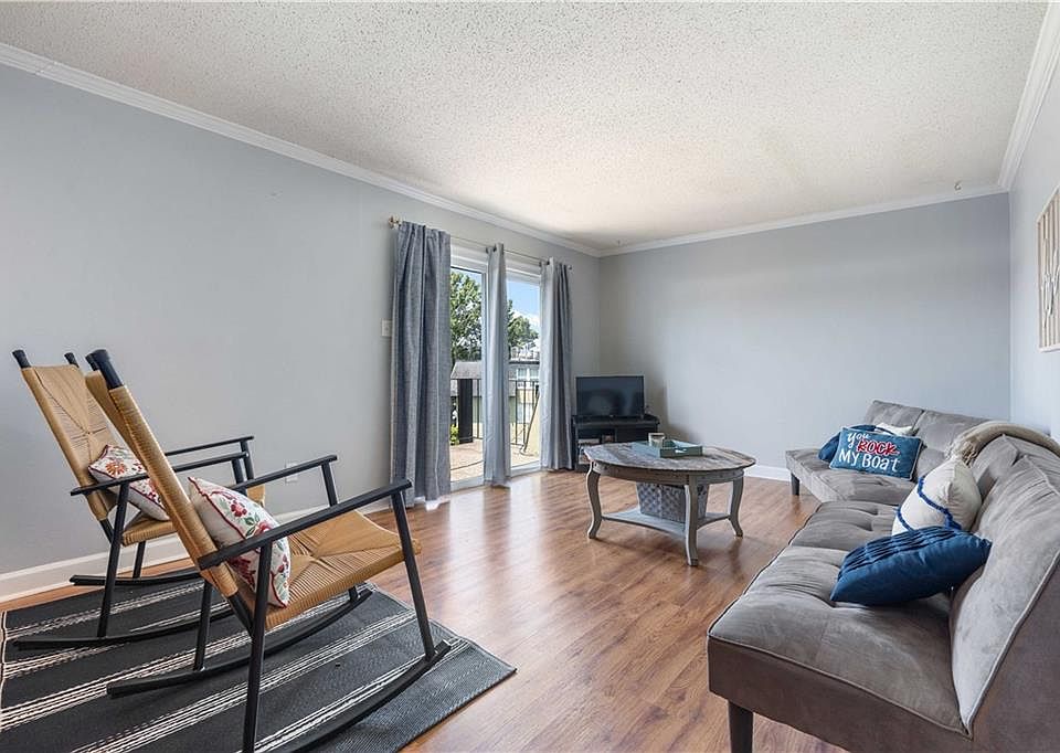 318 Riverbend Dr Mobile, AL, 36605 Apartments for Rent Zillow