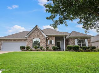 118 Rockbridge Cir, Clinton, MS 39056