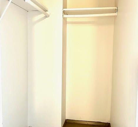 5th image of 35 Park Ave #5X