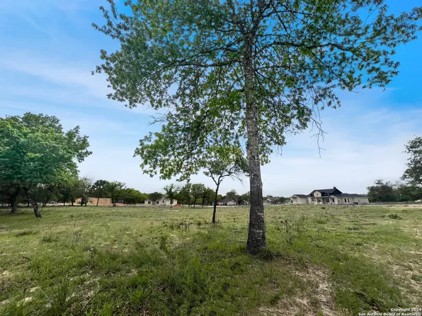 100 Pioneer Trail LOT 263, Adkins, TX 78101