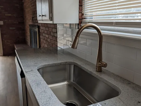 1922 S 21st St, Chickasha, OK 73018