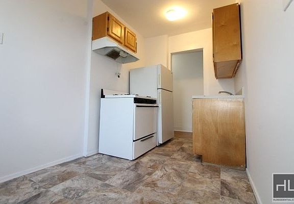 5th image of 8829 Fort Hamilton Pkwy APT D51