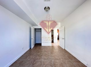 420 68th St #213, West New York, NJ 07093