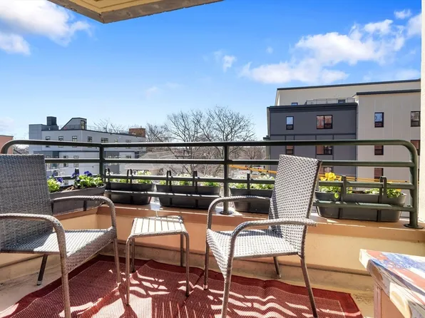 25 Marion St APT 46, Brookline, MA 02446