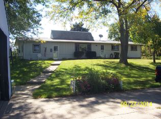 18075 Gregory Rd, Gregory, MI 48137