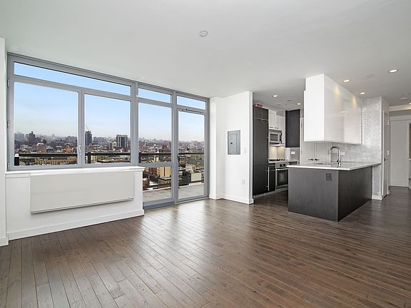 4th image of 321 W 110th St APT 20B