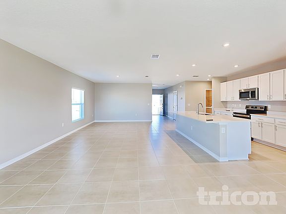 2nd image of 288 Garnet Ave