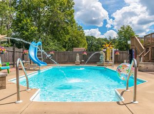 2321 Showalter Ct, Dayton, OH 45459