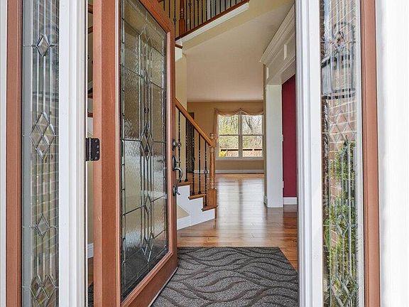 5th image of 2554 Blarney Stone Dr