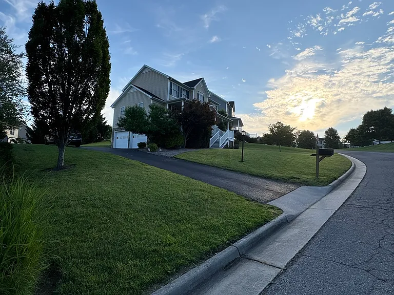 driveway front view