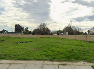 1505 Sarba Ct, Los Banos, CA 93635