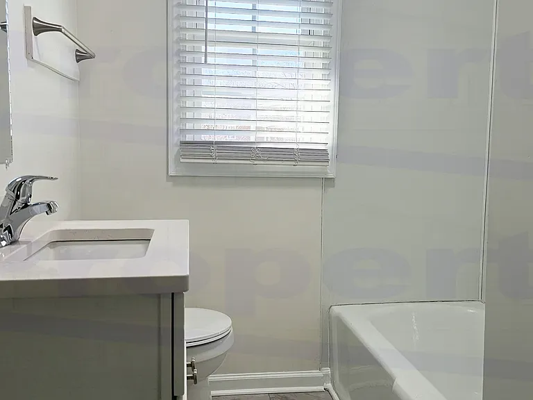 106 Smith St — Photo 11