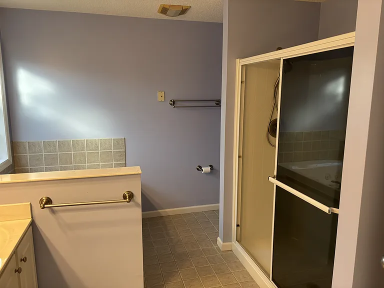 480 Spring Lake Dr — Photo 16