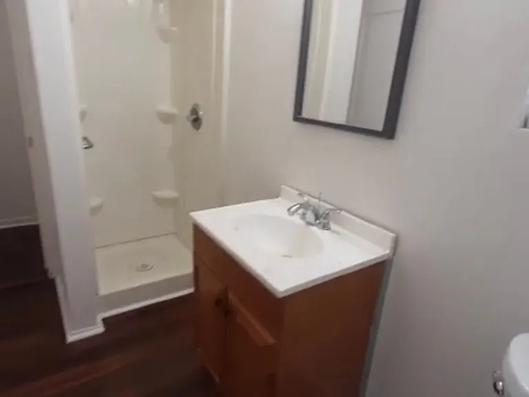 180 N Jones St #5 — Photo 12