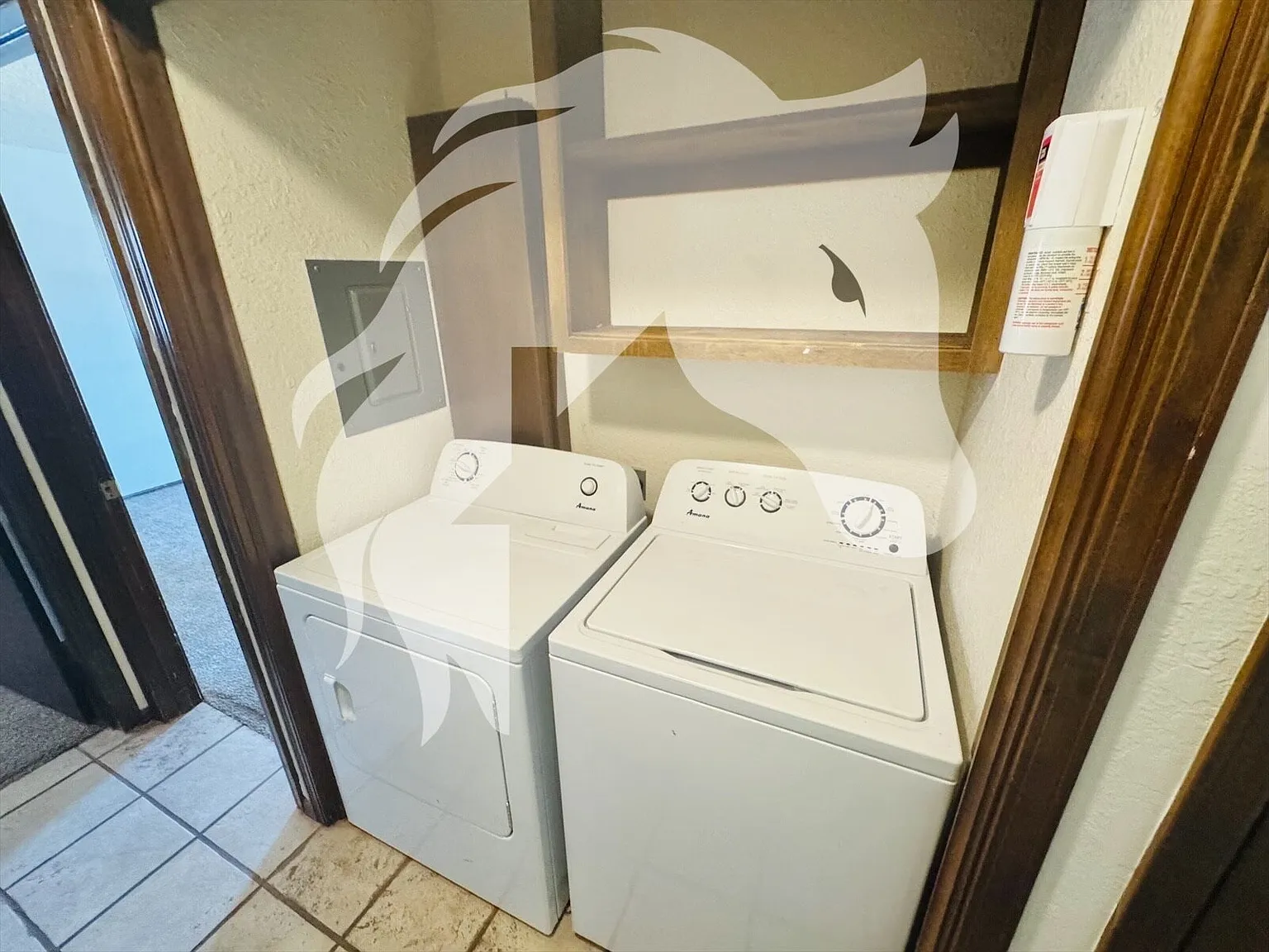 2 bed, 1.0 bath, $625 — Photo 2