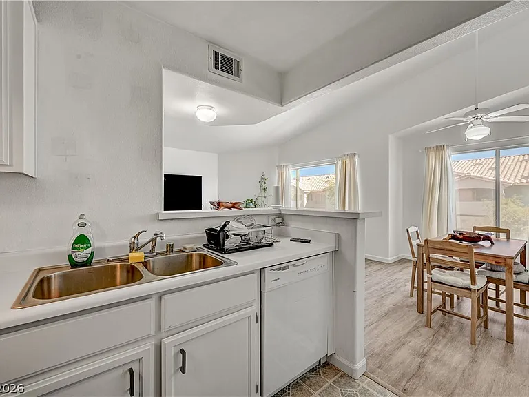 8450 Alta Dr #229 — Photo 14