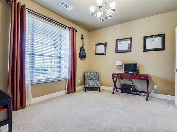 4th image of 3616 Saratoga Downs Way