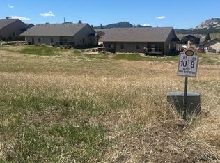 10 Stone Hill Dr, Custer, SD 57730