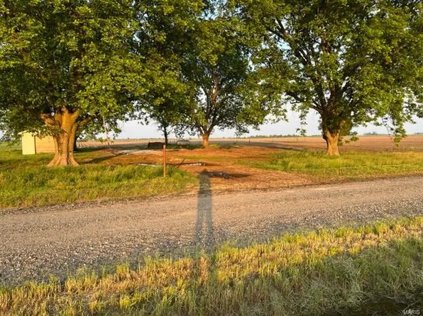 2013 County Road 407, Steele, MO 63877