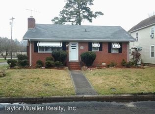 1104 Cedar St, Elizabeth City, NC 27909