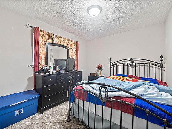 5th image of 5322 Castlecreek Ln