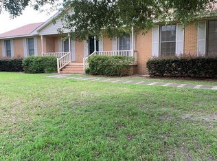 481 W Oglethorpe Ave, Lyons, GA 30436
