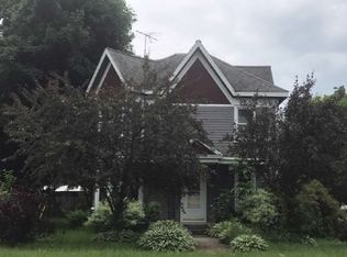 124 W Harvey St, Rio, WI 53960