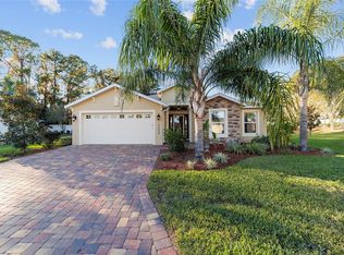 10286 Julia Isles Ave, Oxford, FL 34484
