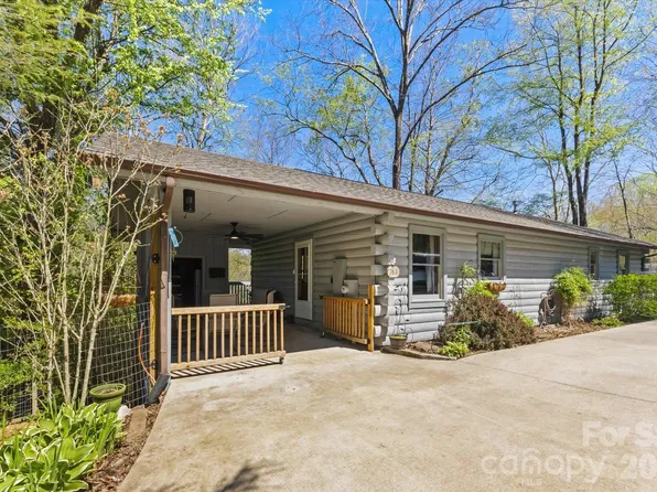 187 Cedarwood Dr, Waynesville, NC 28785