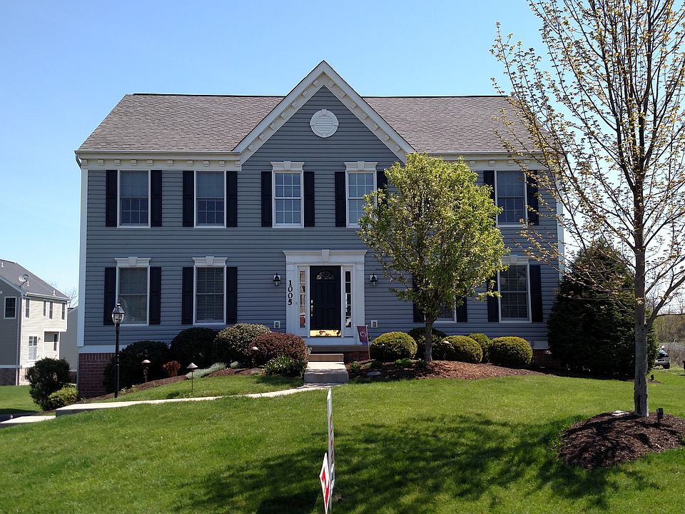1st image of 1005 Brianna Ln