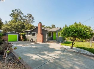 6233 Hillmont Dr, Oakland, CA 94605