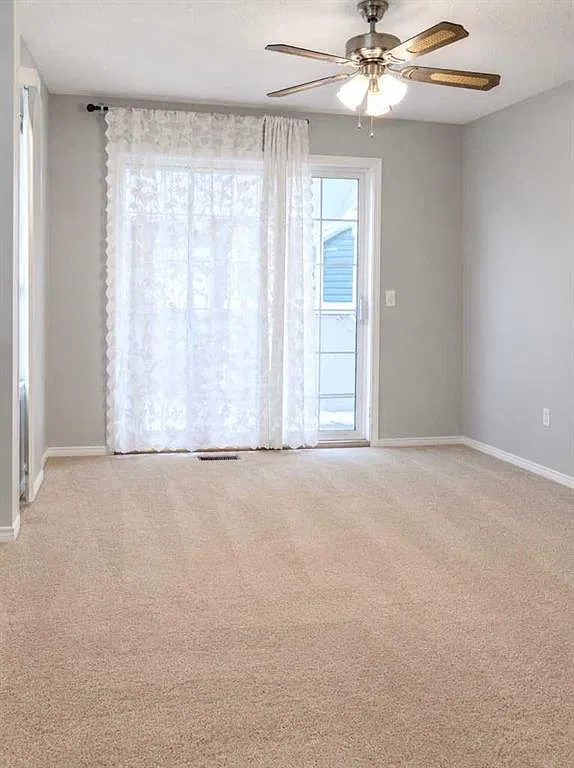 3 bed, 1120 sqft, $1,800 — Photo 2