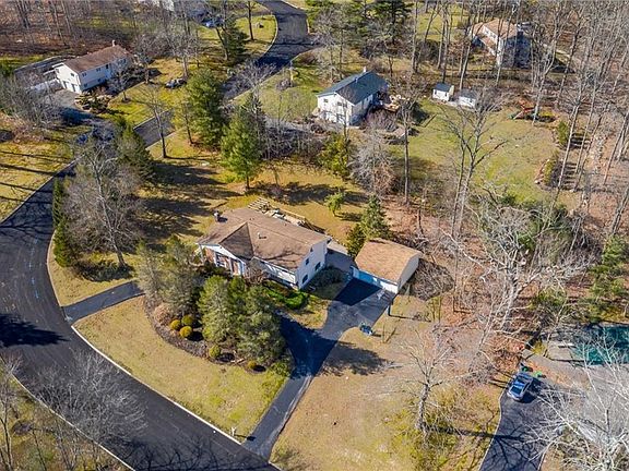 2nd image of 18 Culver Dr